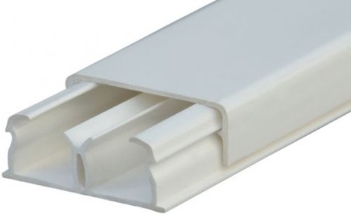 030014 Legrand Мини кабелен канал DLPlus 32X12,5 мм с преграда