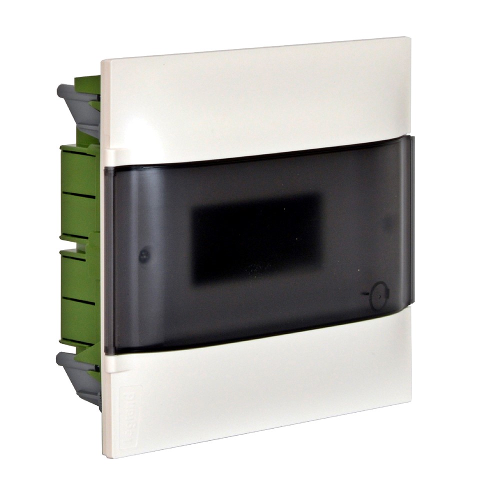 134156 Табло за вграждане в зидария 6 мод., прозр. врата, с PEN, Practibox S, Legrand