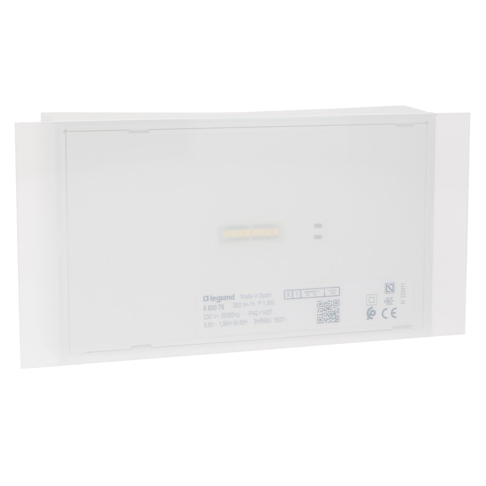 660074 Авариен осветител X-LIGHT 180, M/NM, 200lm, 1ч., ОМ, Legrand_small