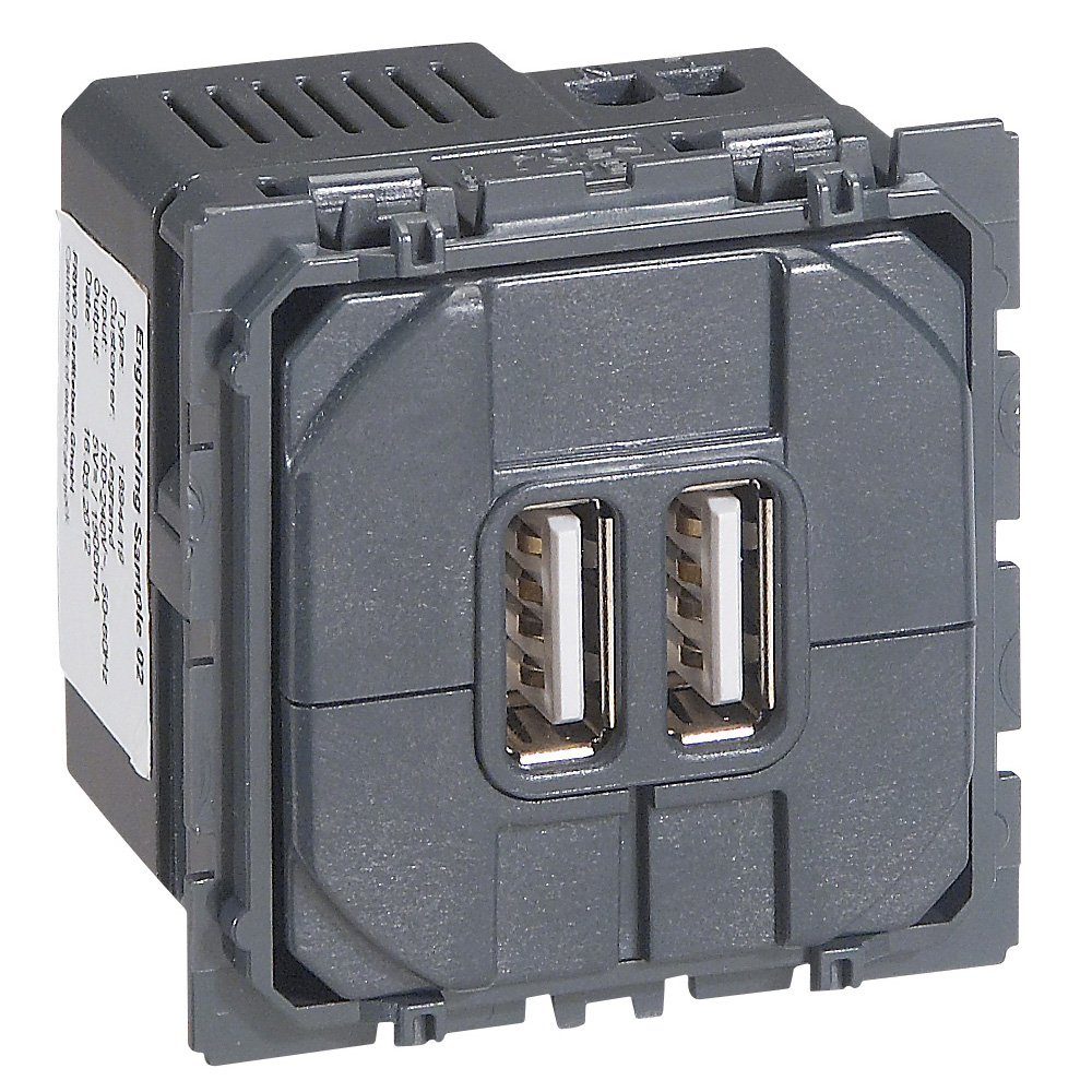 067462 Контакт 2 X USB 1500mA 5V Celiane
