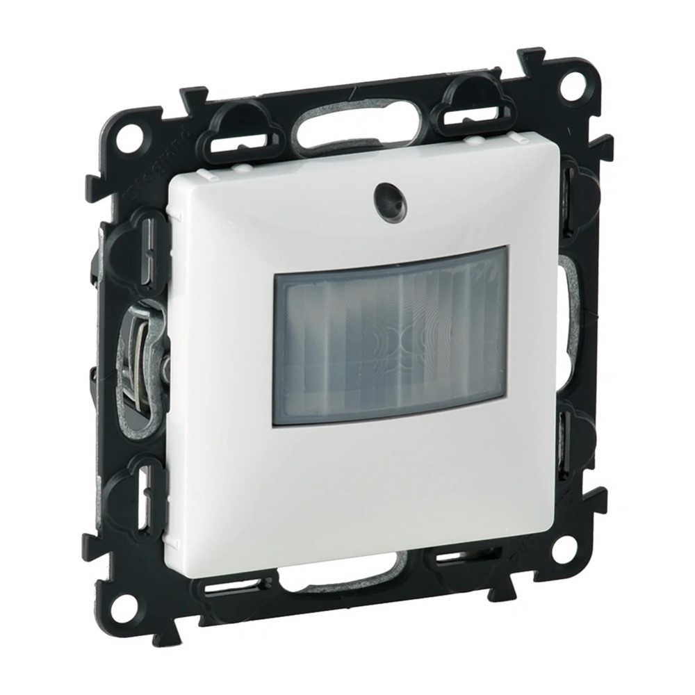752170A Автоматичен ключ Valena Life, PIR, 120°, обхват 8м @ h=1.2м, LED ≤ 100W, без неутрала, бял, Legrand_small