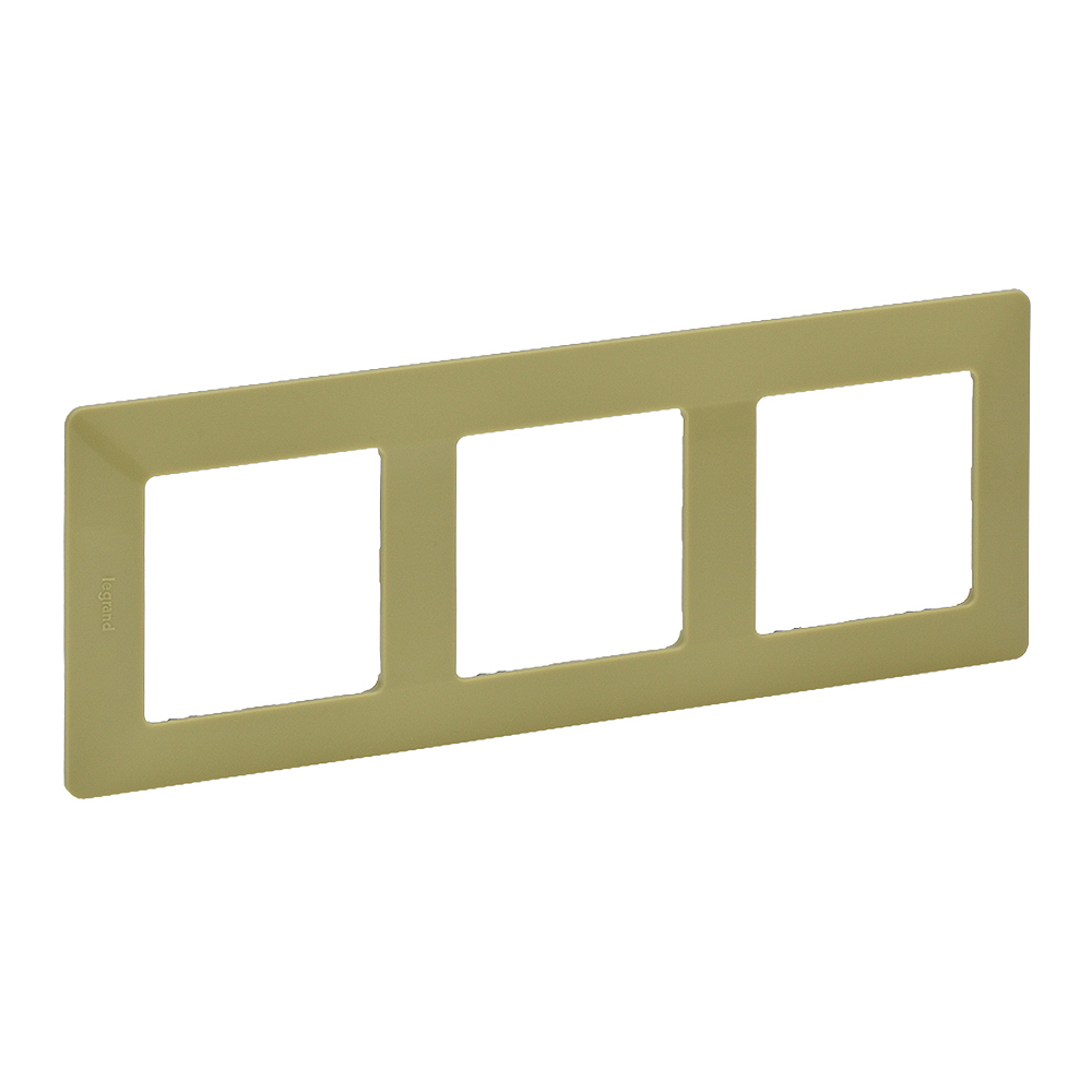 754083 Legrand Рамка 3 х Valena life Лайм