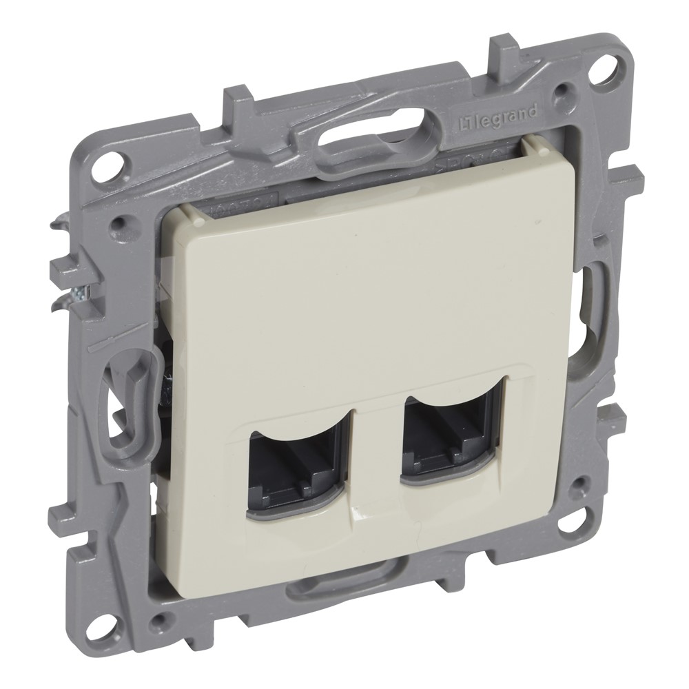 764674 Legrand Розетка 2xRJ45 UTP cat.6 Niloe Крем