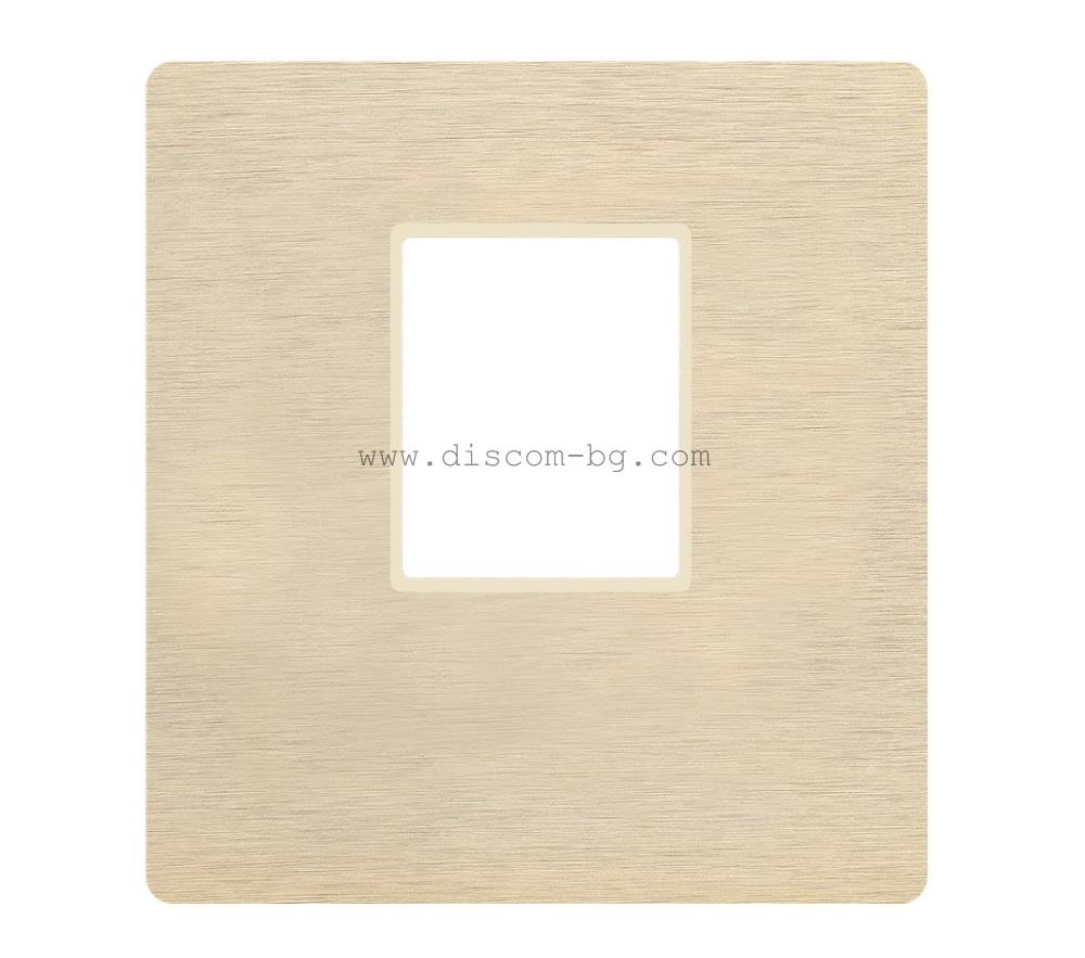 FD04317BB-A Лицев панел за розетка SoHo RJ45, месинг, цвят Brushed Brass + Beige, Fede_small
