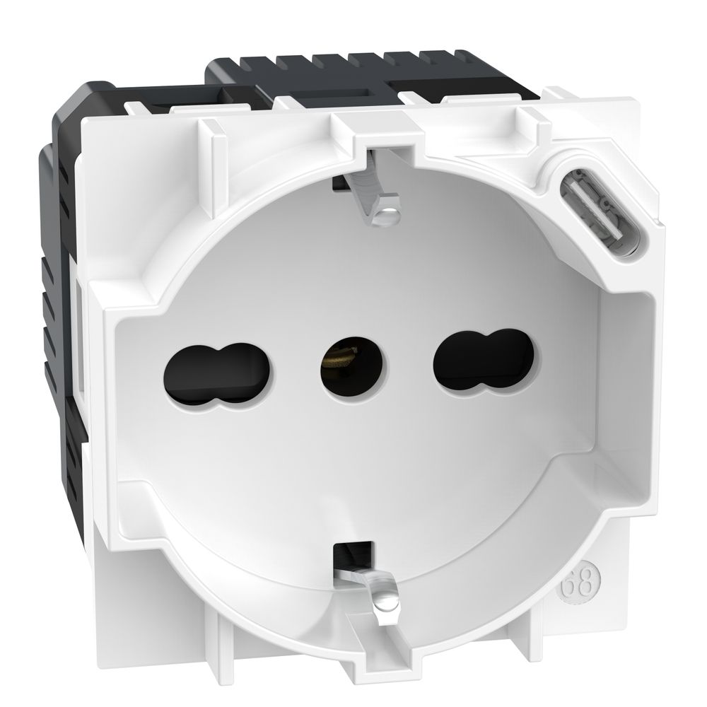 KW4140A16USB Контакт Living Now, 2M, с вградено USBр италиански/немски стандарт, P40+USB 18Wр Bticino_small
