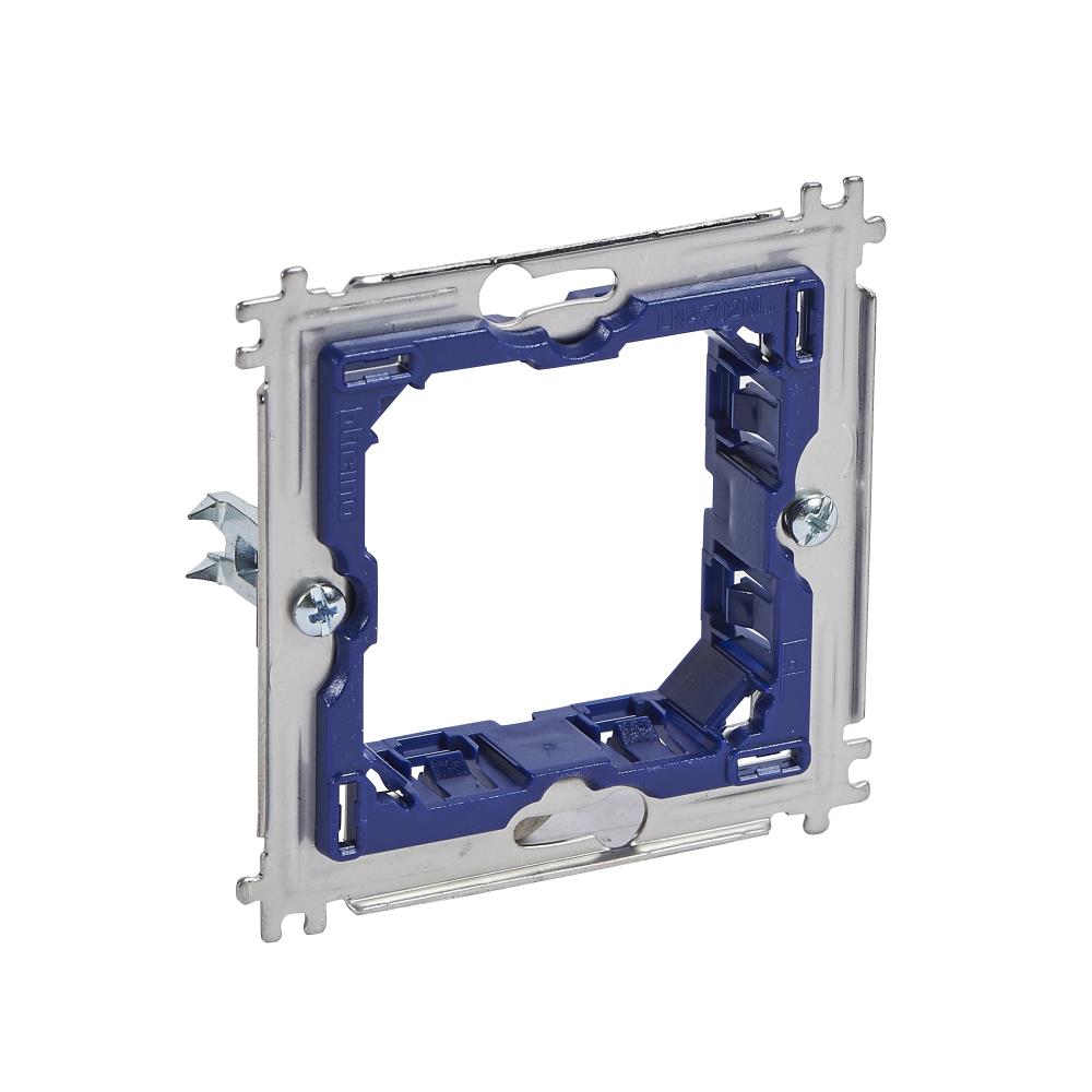 LN4702MG Носеща рамка със скоби и клипс 2M Living Light Bticino_small