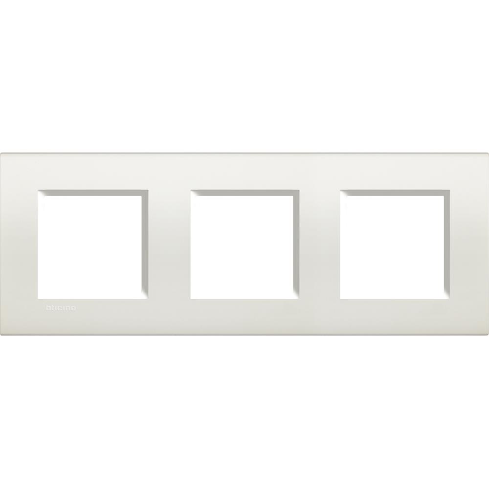LNA4802M3BI Рамка 3x2M 71mm Living Light Square White Bticino_small