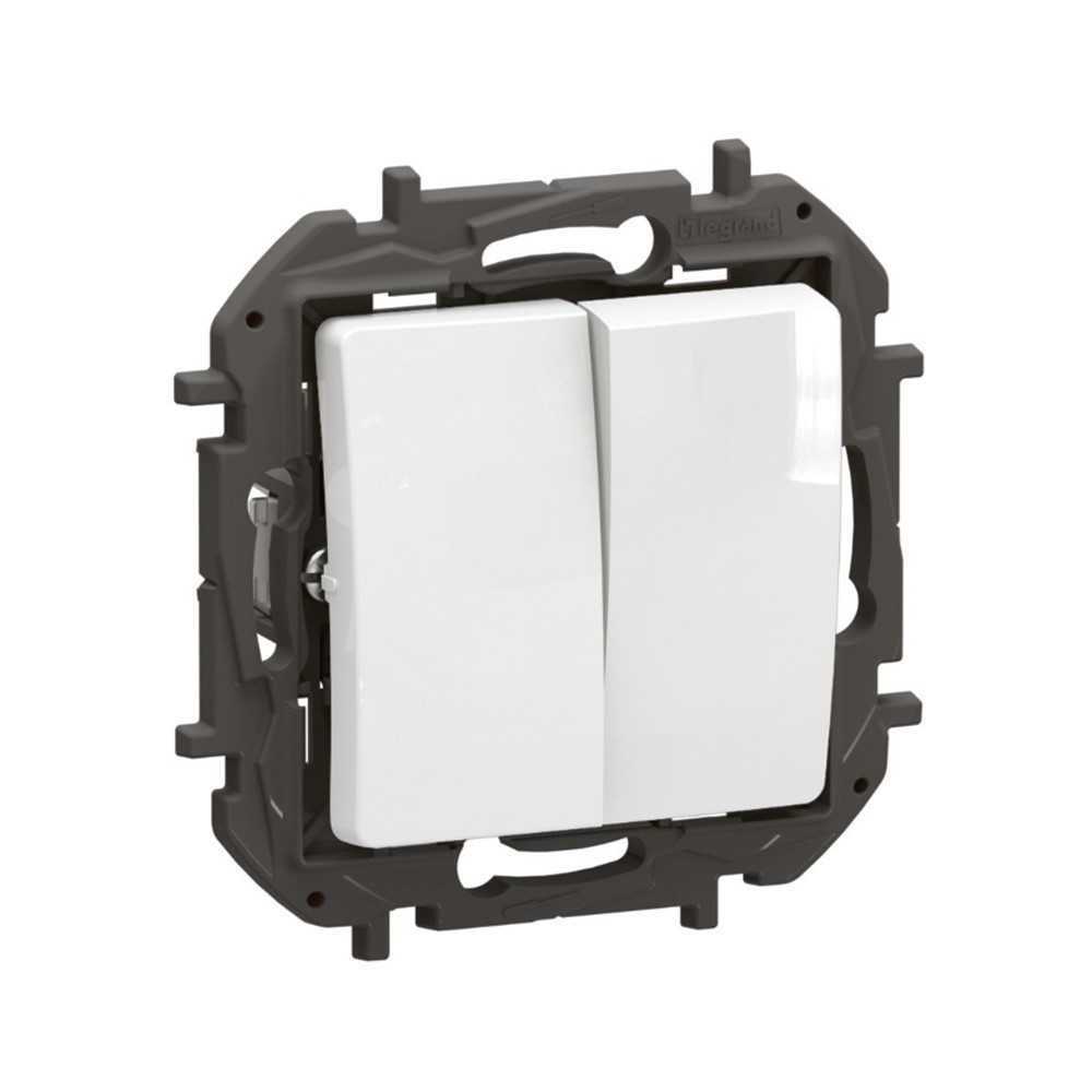 NP2320WH Сериен бутон Niloe NEW, 6A - 250 VA, бял, Legrand