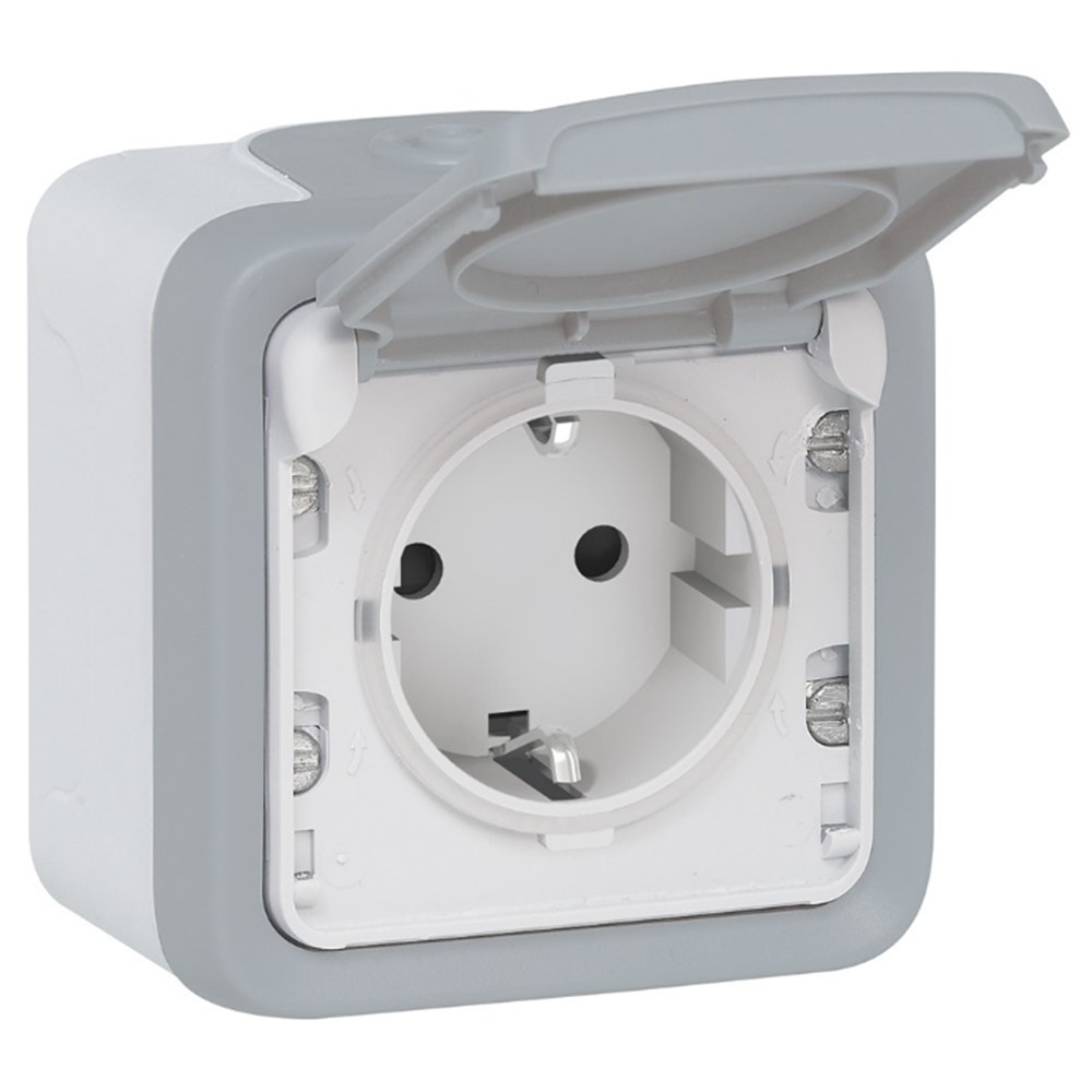 069733 Контакт противовлажен повърхностен монтаж IP 55 Plexo , Legrand
